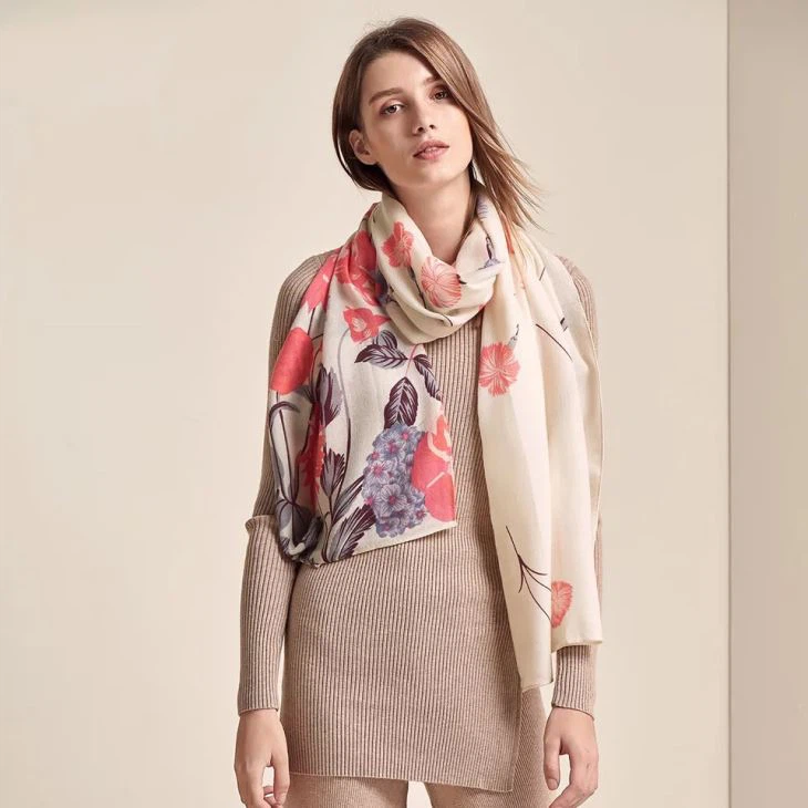 Custom Wool Scarf supplier